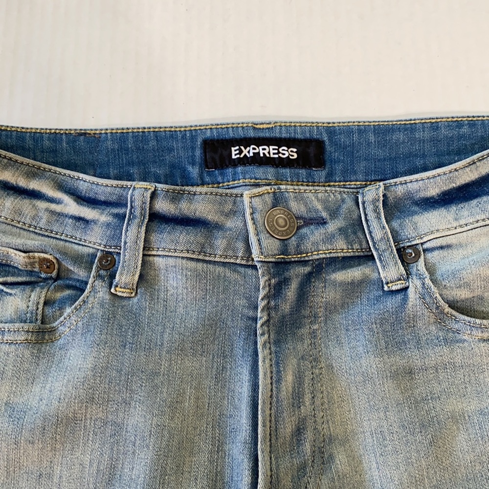 Express - Men’s Slim Light Wash Hyper Stretch Jeans - 32x30 - Picture 5 of 6